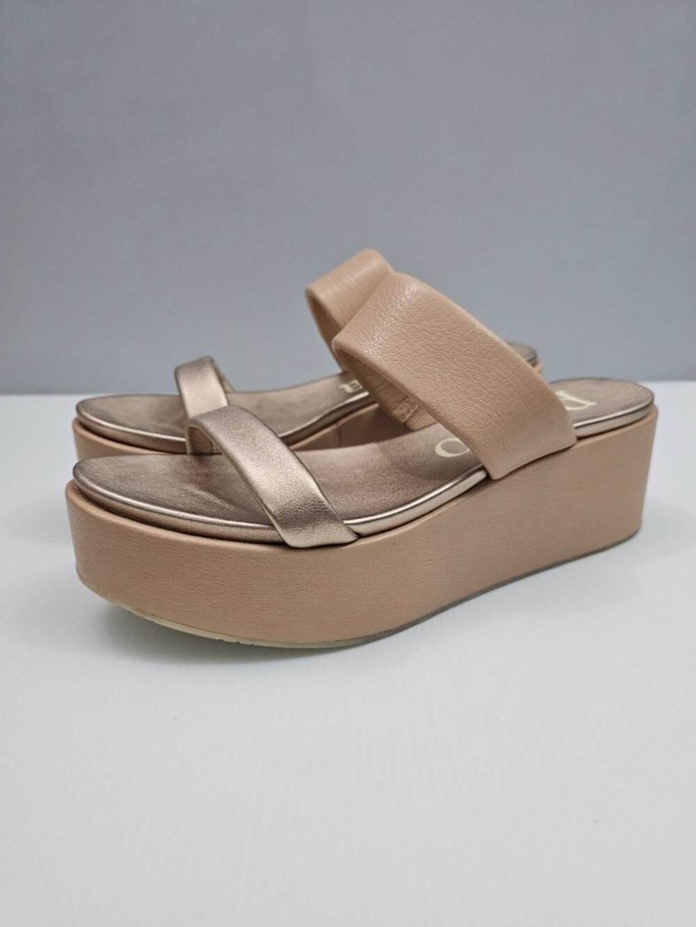 Pedro Garcia Neiva Platform Wedge Slide Sandal Womens EU 41 Champagne Metallic